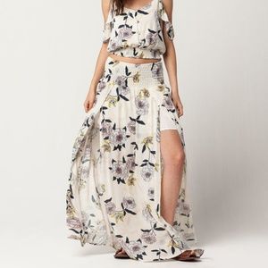 HONEY BELLE Floral Cold Shoulder Maxi Skirt